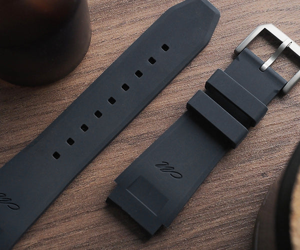 Model 01 FKM Rubber Strap